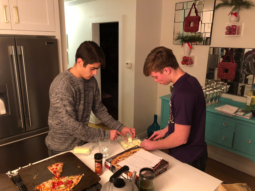 Carles preparing a meal with Grey Clark '21.